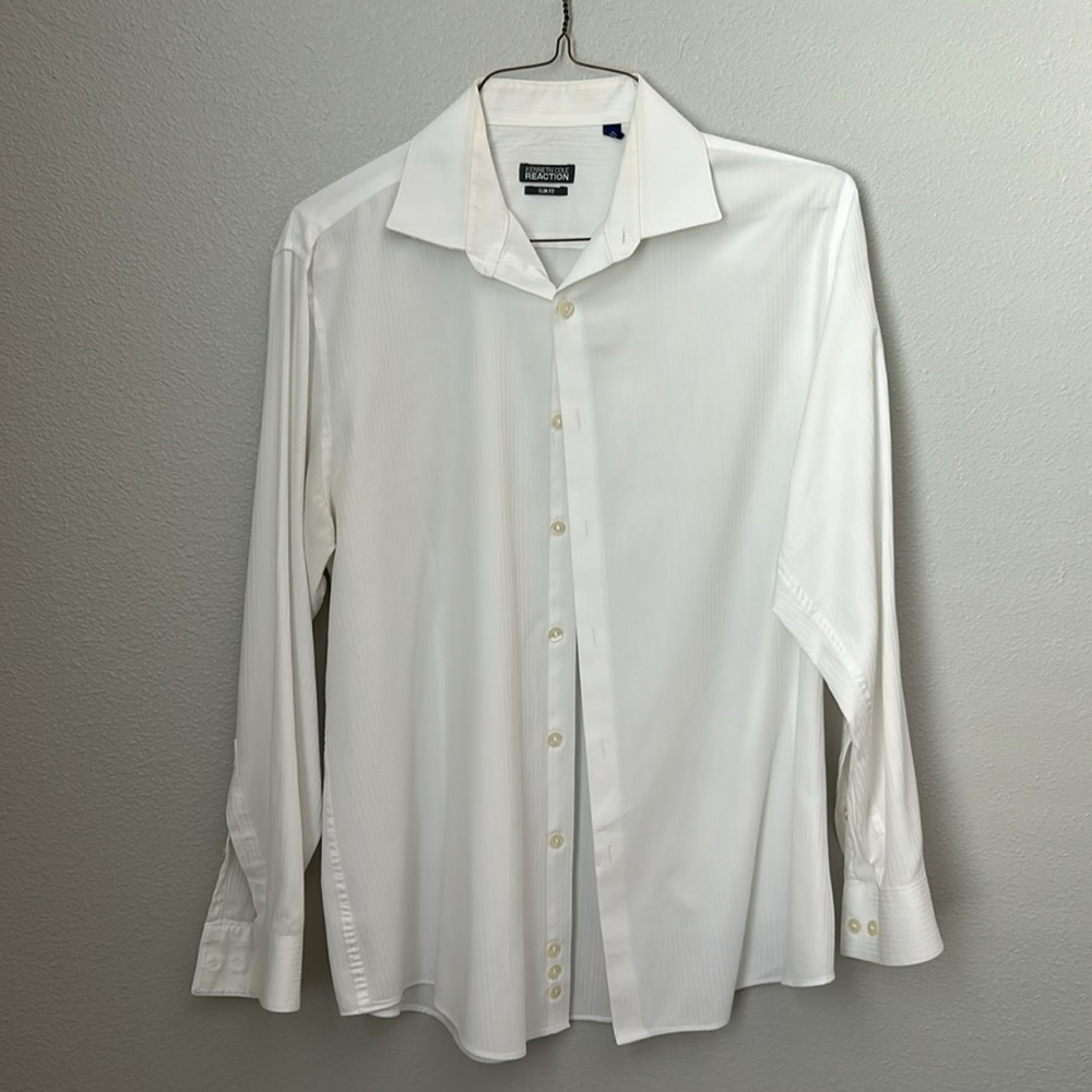 Kenneth Cole Reaction long sleeve white striped dress shirt